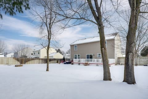 Spacious Family Getaway w/ Yard in Kalamazoo! House in Kalamazoo