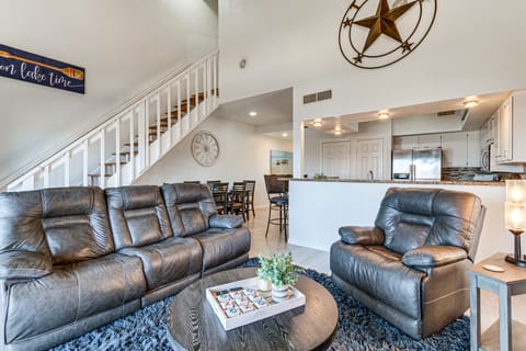 Steps to Lake Conroe! Condo w/ Balcony & Views Apartment in Lake Conroe