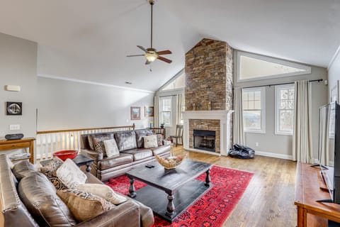 Spacious & Scenic! Weaverville Home Near Main St House in Buncombe County