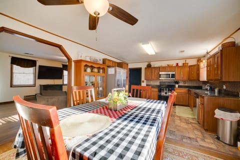 5-Acre Hocking Hills Hideaway! Pet-Friendly Home House in Ohio