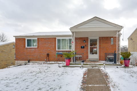 Pet Friendly, Private! Multi-Level Brookline Home House in Pittsburgh