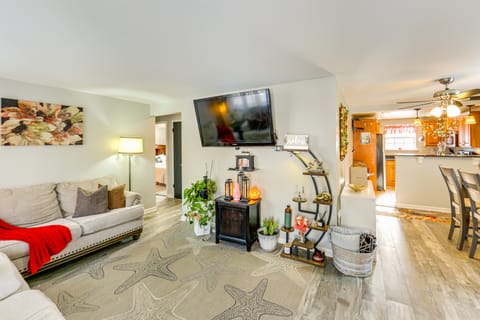 Pet Friendly, Private! Multi-Level Brookline Home House in Pittsburgh