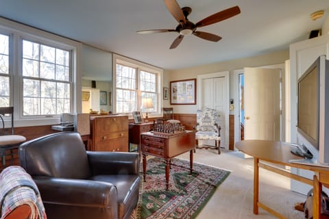 Cozy Studio on 7 Acres: 11 Mi to Dtwn Atlanta! Apartment in Buckhead