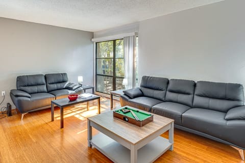 Pool Access! UF + Game Day Base in Gainesville Apartment in Gainesville