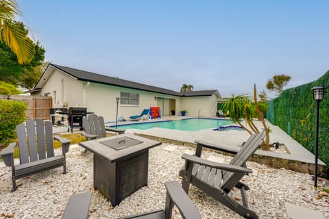 Near Indian Rocks Beach! Home w/ Backyard Oasis House in Largo