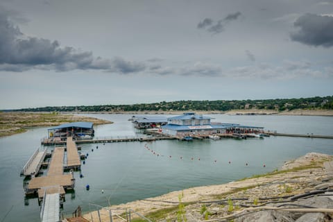 Golf, Boat, Swim! Point Venture Retreat w/ Deck Apartment in Point Venture