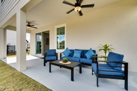 Reunion Resort Theme Park Hub: Family Friendly House in Four Corners