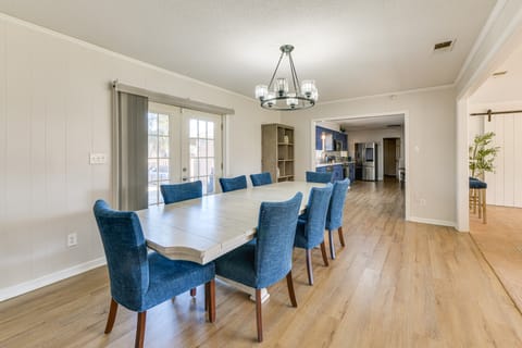 Walk to Town Square! Georgia Small-Town Getaway House in Georgia