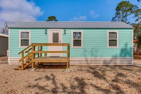 7 Mi to Keaton Beach: Peaceful Perry Gem! House in Florida