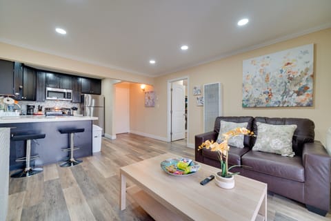 Sip, Golf & Explore: Pleasanton Retreat! Apartment in Pleasanton