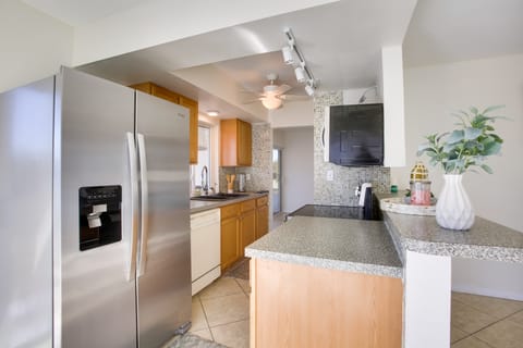 4 Mi to Beach! Snowbird Escape in Port Charlotte House in Port Charlotte