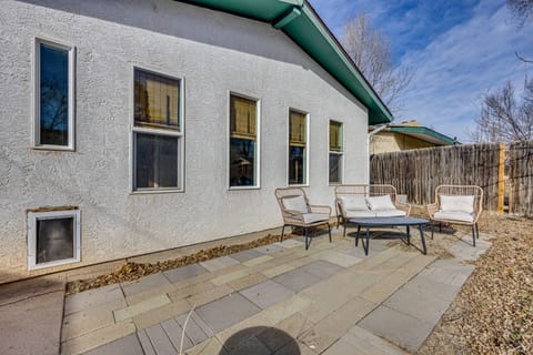 4 Mi to Riverwalk & CSU Pueblo! Home w/ Sunroom House in Pueblo West