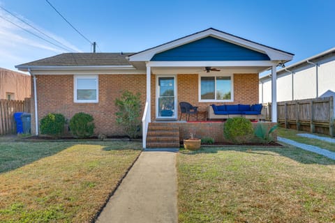 Steps to Boardwalk: Coastal Home in Carolina Beach House in Carolina Beach