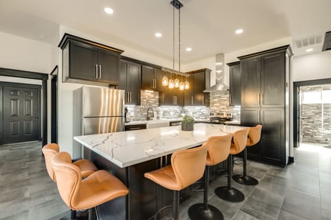 ‘Roo's Hideaway’ Modern 3BR Near Round Top & A&M! House in Texas