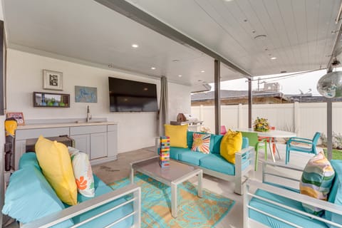 Luxurious Snowbird Haven 3 Mi to Dtwn Palm Springs House in Palm Springs