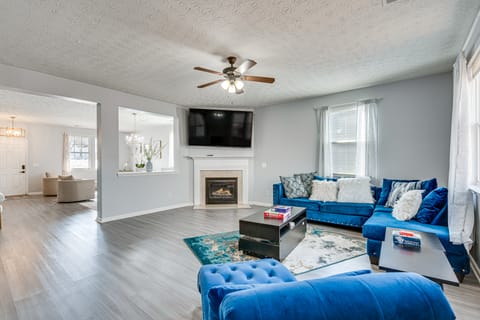 Atlanta Luxe: Elegant Group Retreat & Social Hub House in Georgia