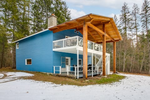 Private Dock & Mtn Views: Spirit Lake Family Gem House in Kootenai County