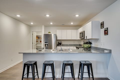 3 Mi to Casa Grande Ruins: Family Home in Coolidge House in Gila County