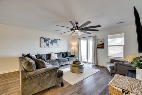 3 Mi to Casa Grande Ruins: Family Home in Coolidge House in Gila County