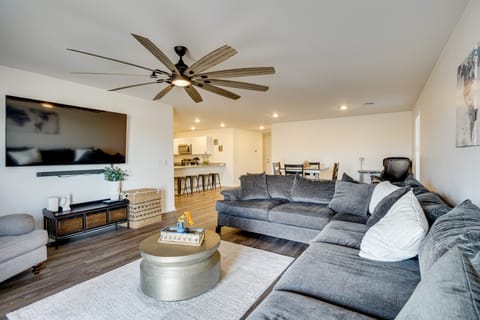 3 Mi to Casa Grande Ruins: Family Home in Coolidge House in Gila County