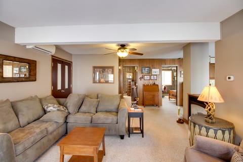 Boat & Hike Up North! Lakefront Minnesota Duplex Apartment in Minnesota