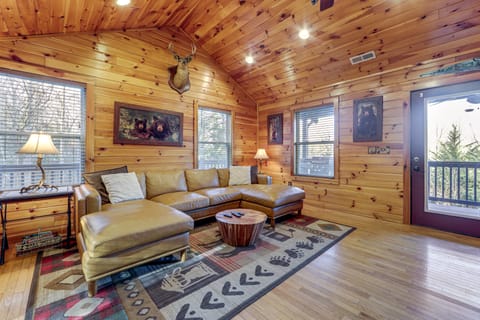 Mtn-View Getaway w/ Lake Access in Whittier! House in Swain County