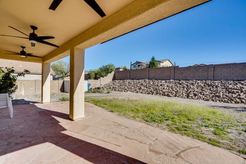 8 Mi to Saguaro National Park: Family Home w/ Yard House in Arizona
