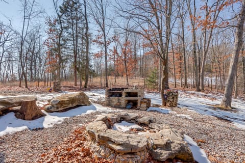 Secluded Ozark Hideaway: 13 Mi to Table Rock Lake House in Arkansas