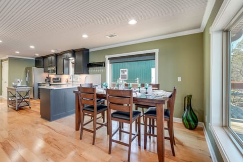 Lake Dardanelle Home w/ Dock! Fish On-Site House in Arkansas