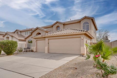Pool & Great Location! Smart Home in Chandler House in Gilbert