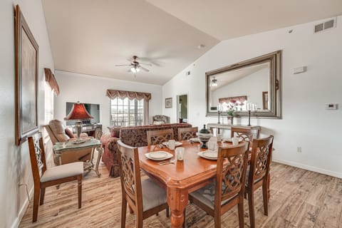 Fairway Views! Thousand Hills Golf Retreat Apartment in Branson