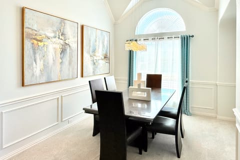 Modern Home w/ Office: Near Parks, Lake & Golf! House in Little Elm