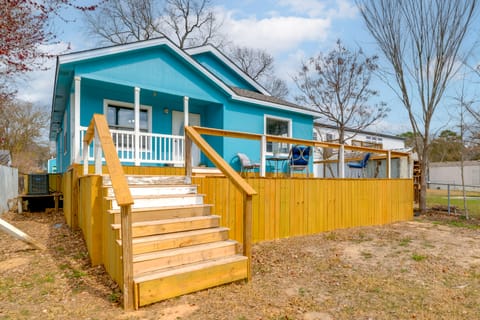 Lake Conroe Bliss: Waterfront Home w/ Boat Ramp House in Lake Conroe