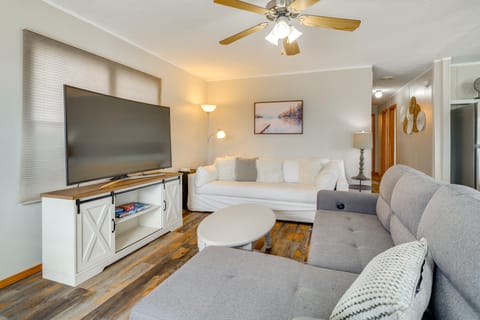 Lake Conroe Bliss: Waterfront Home w/ Boat Ramp House in Lake Conroe