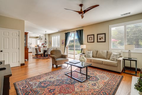 Fairfield Wine Country Getaway w/ Backyard Oasis! House in Fairfield