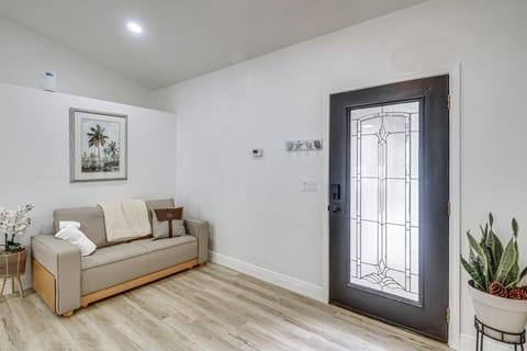 5 Mi to Beach & Main St Pier: Quiet Family Getaway House in Holly Hill