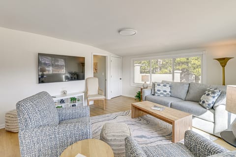 Herrington Lake Home w/ Deck: Golf, Boat & Relax! House in Kentucky