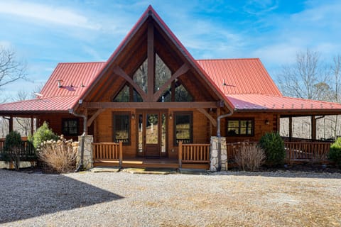 Game Room + Deck: Spacious Spruce Pine Retreat! House in Mitchell County