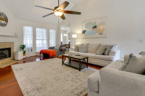 11 Mi to Savannah! Suburban Home w/ Spacious Yard House in Pooler