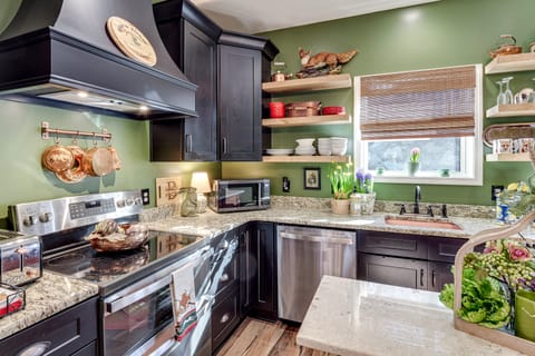 Nature Meets Nashville! Mtn-View Home in Hickman House in Tennessee