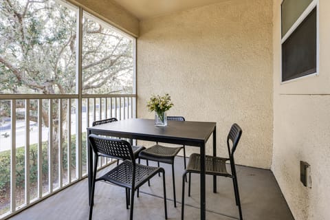 5 Mi to WDW! Spacious Resort Escape w/ Pool Access Apartment in Kissimmee