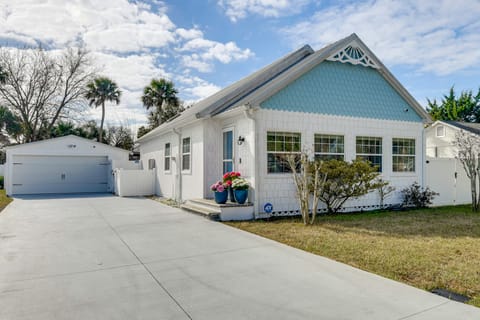 < 1 Mi to Ramp! Boater's Retreat in Edgewater House in Edgewater