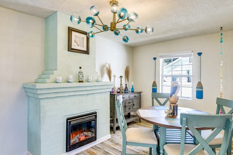 < 1 Mi to Ramp! Boater's Retreat in Edgewater House in Edgewater