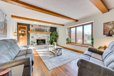 7,000 Sq Ft! Private Rapid City Estate w/ Pool House in Michigan