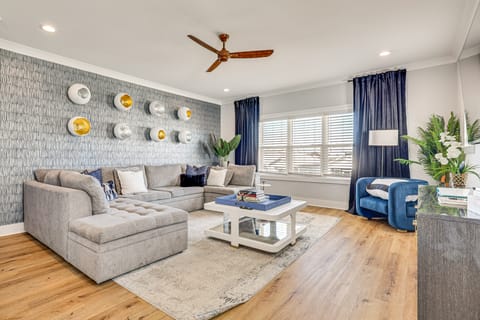 Sun, Surf & Group Fun in Carolina Beach! Luxe Home Apartment in Carolina Beach