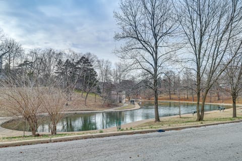Lakeside Clifton Heights Home Near Forest Park House in Clifton Heights
