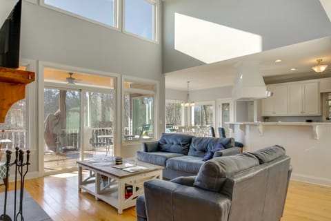 5-Acre Hideaway on Pickwick Lake: Great for Groups House in Pickwick Lake