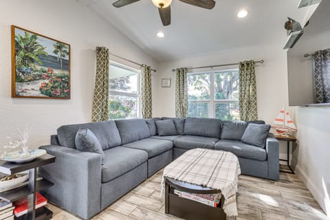 Sun-Drenched Sanctuary Near Las Olas & Beaches! House in Fort Lauderdale