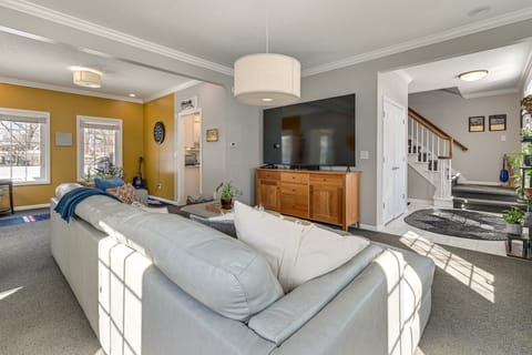 Endless Fun! Family Home w/ Spacious Yard in Clive House in Clive