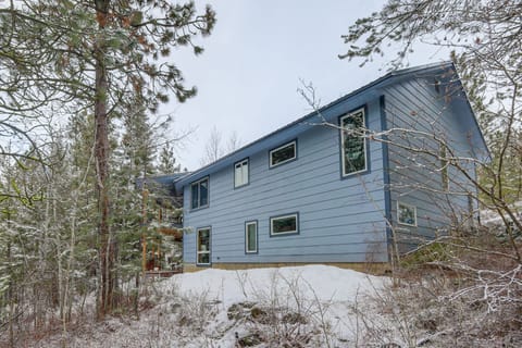 Deck + Game Room: Secluded Cabin Near Lake Cascade House in Cascade